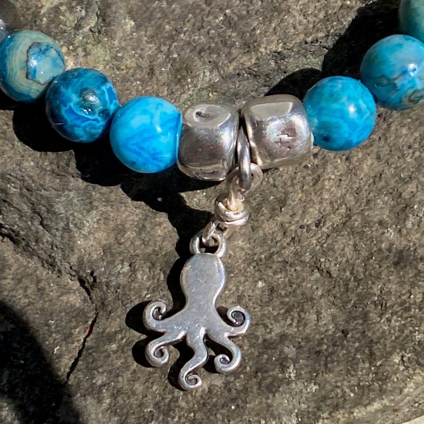 Blue Summer Beaded Stretch Bracelet with Octopus charm in Silver