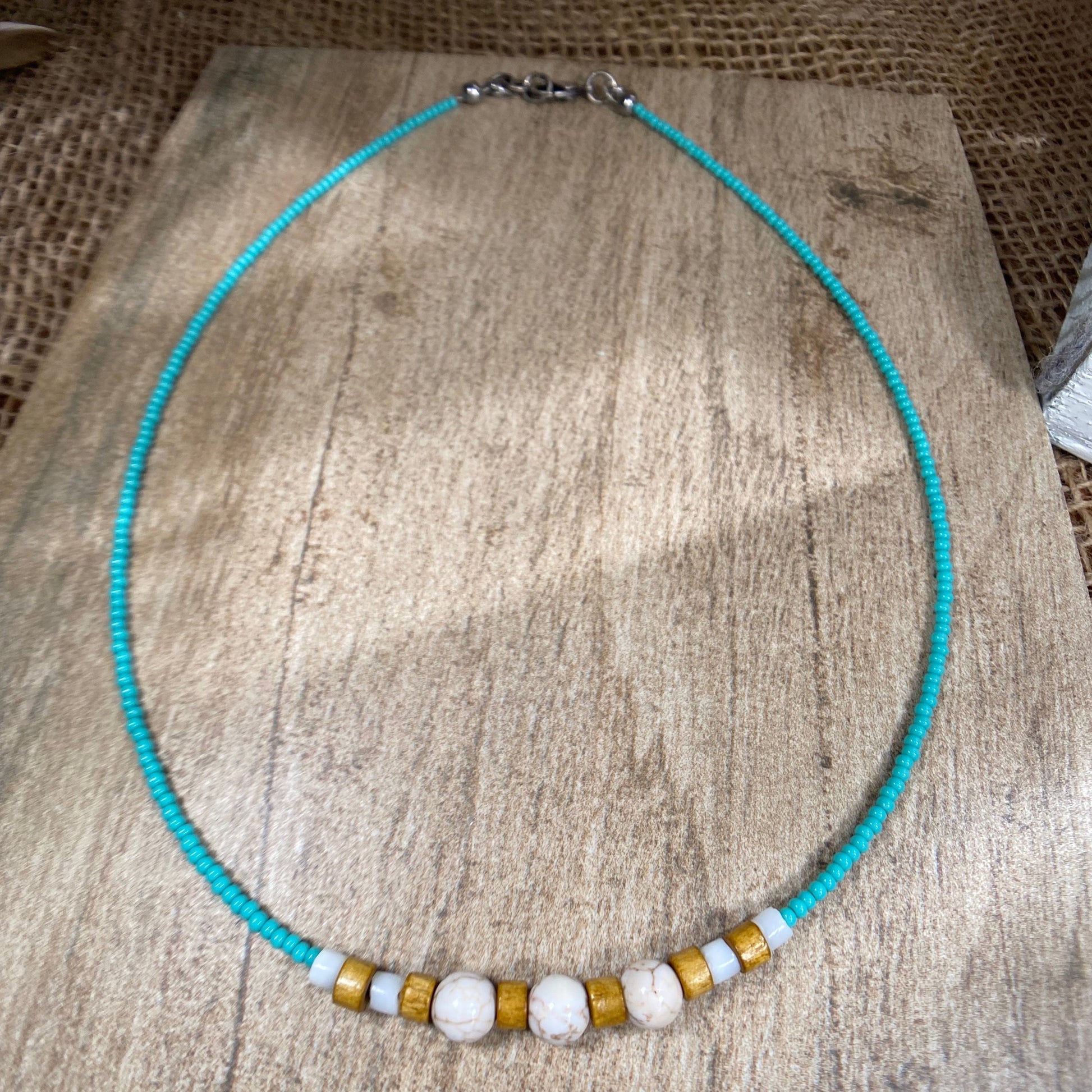 Beaded turquoise and white choker