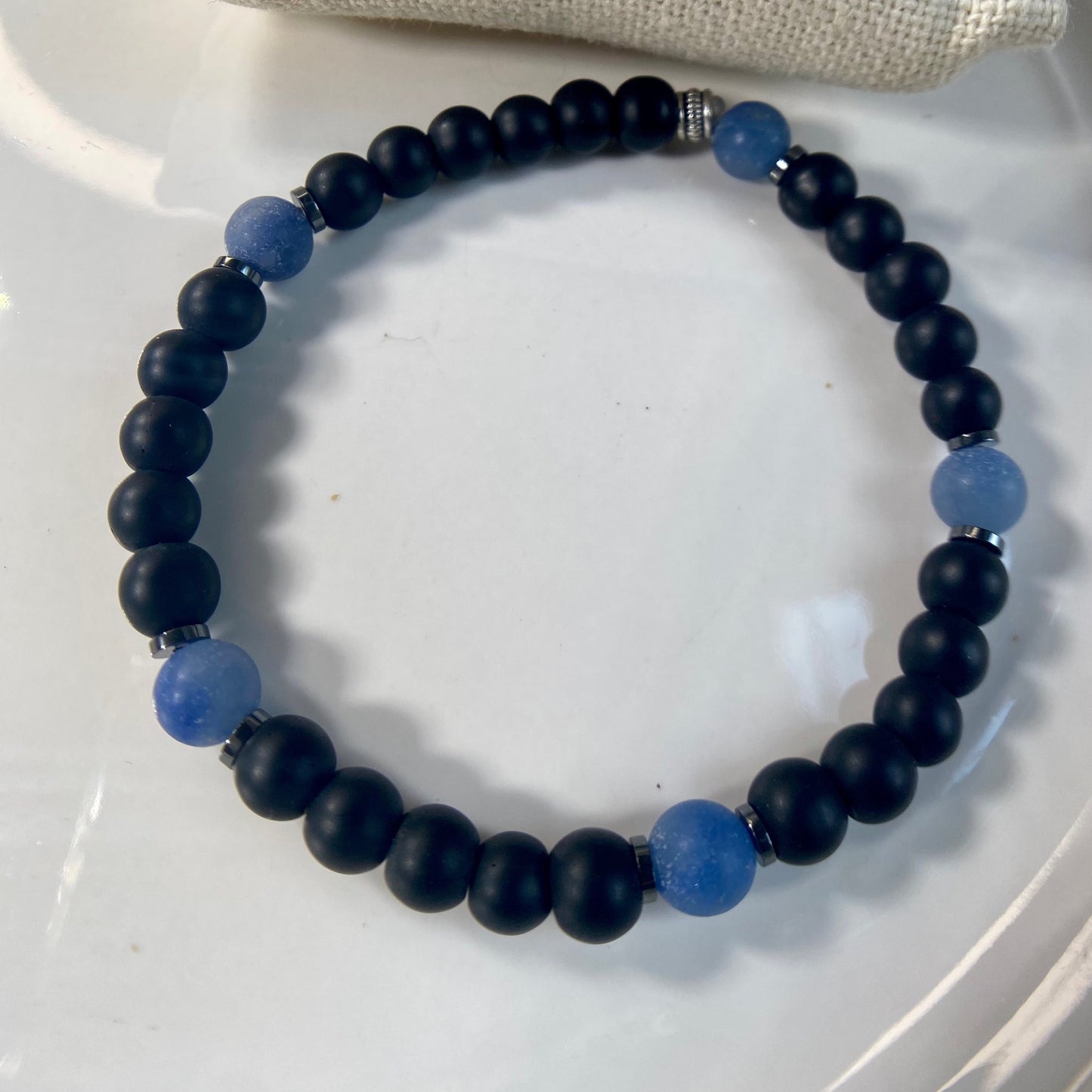 Men's beaded bracelet with black onyx and Blue Aventurine