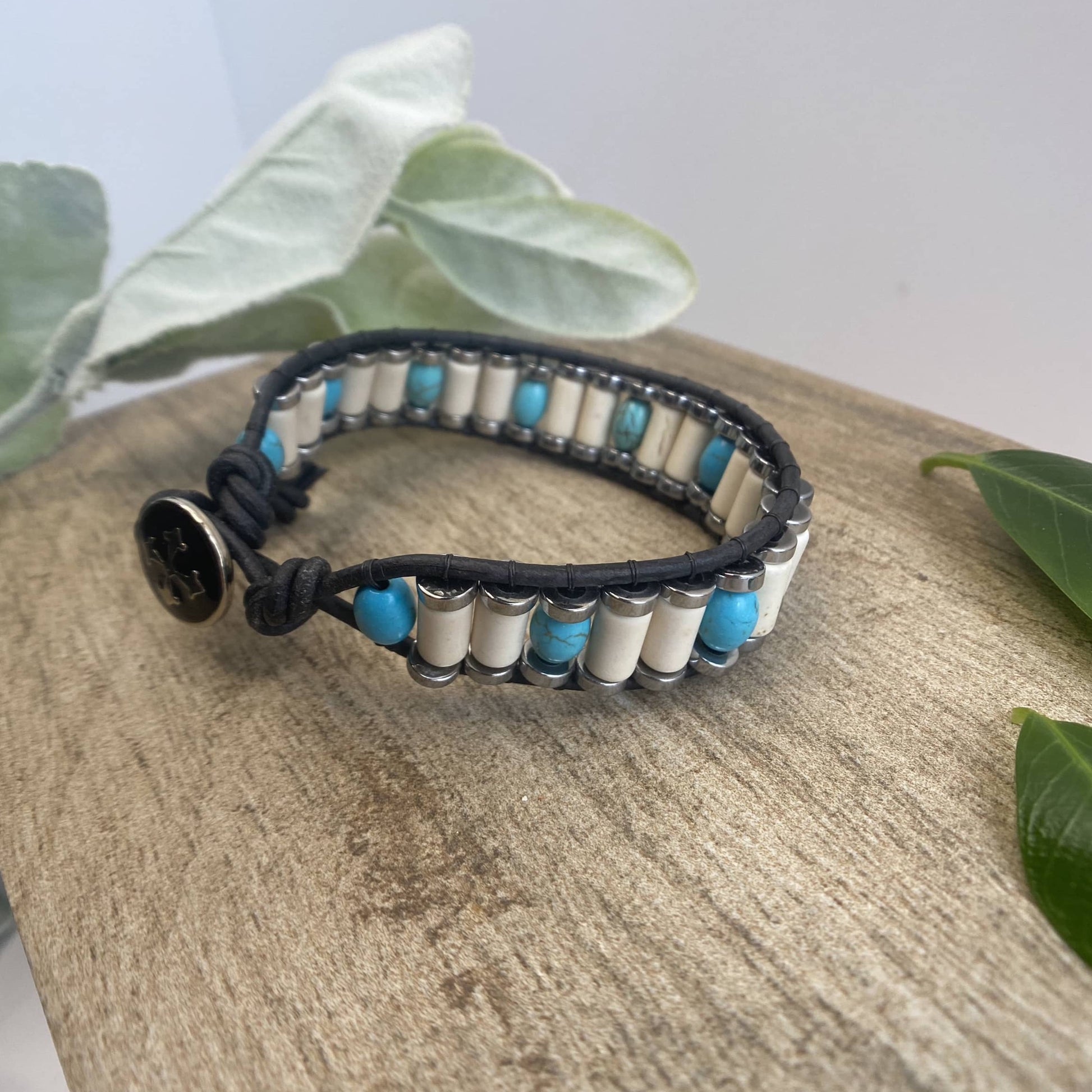 White and Blue Turquoise beaded bracelet